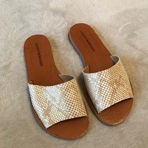 Lucky Brand Slip On Sandals NBW